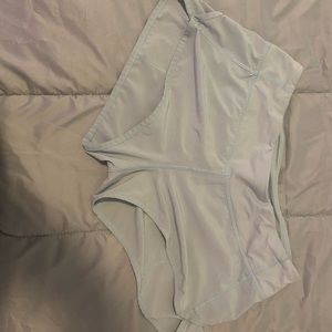 light blue lulu lemon 2.5 inseem, size 8